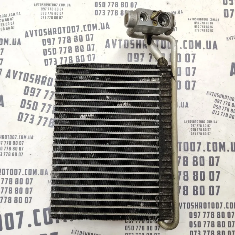 Випарник кондиціонера BMW 320 e46 (98-05) OEM 64118372773