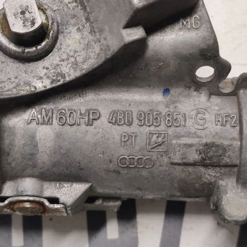 Замок запалювання Volkswagen Polo OEM 4B0905851G