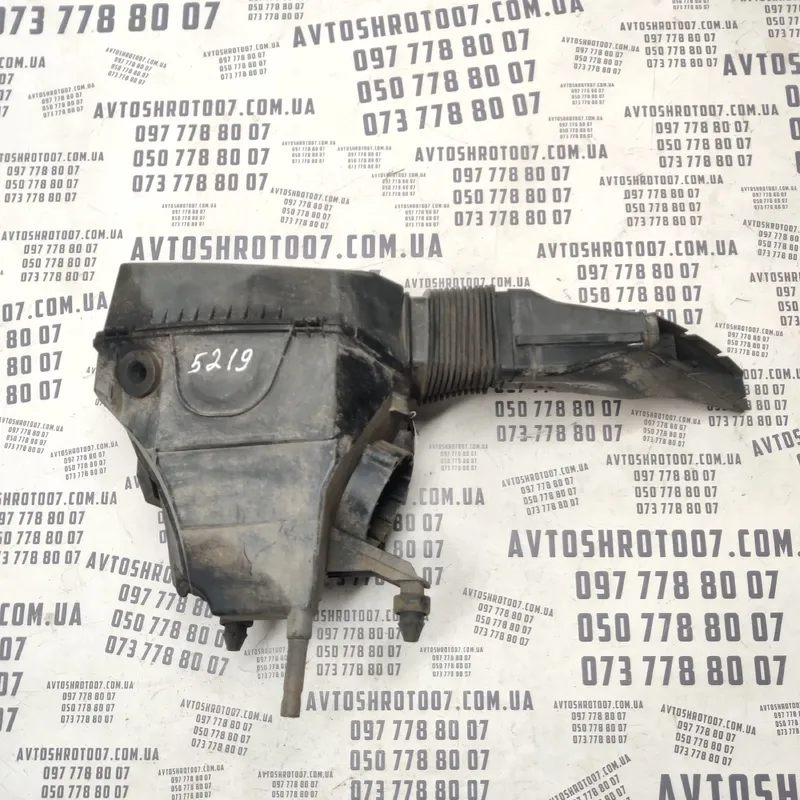 Корпус фільтра Audi A6 C6 (04-11) 2.0 TDI BRE OEM 4f0133835h