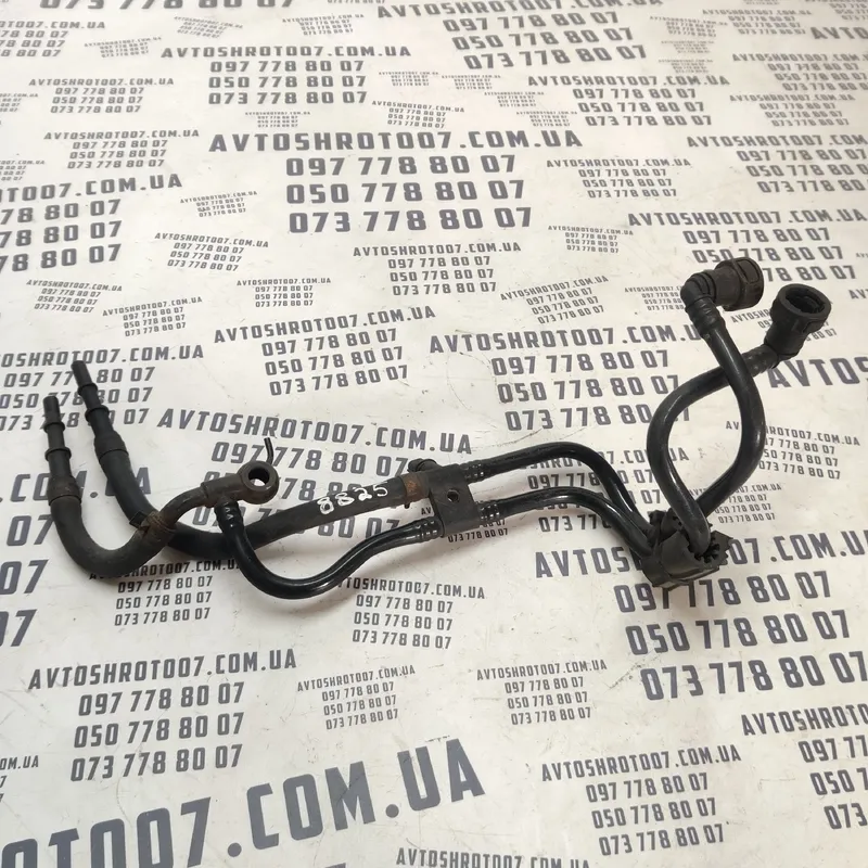 Трубки паливних форсунок Kia Sorento 2 09-15 OEM 741710253C
