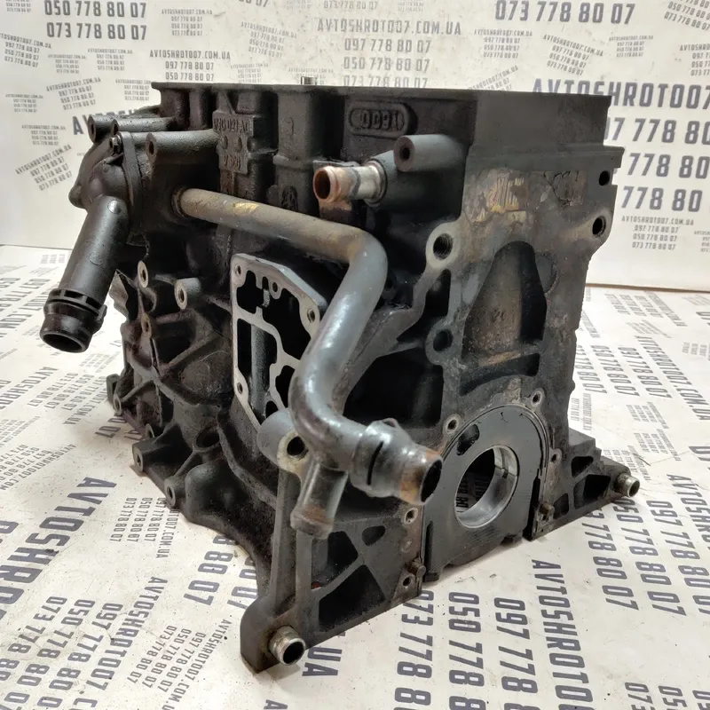 Блок двигуна Audi A6 C6 (04-11) 2.0 TDI OEM BRE