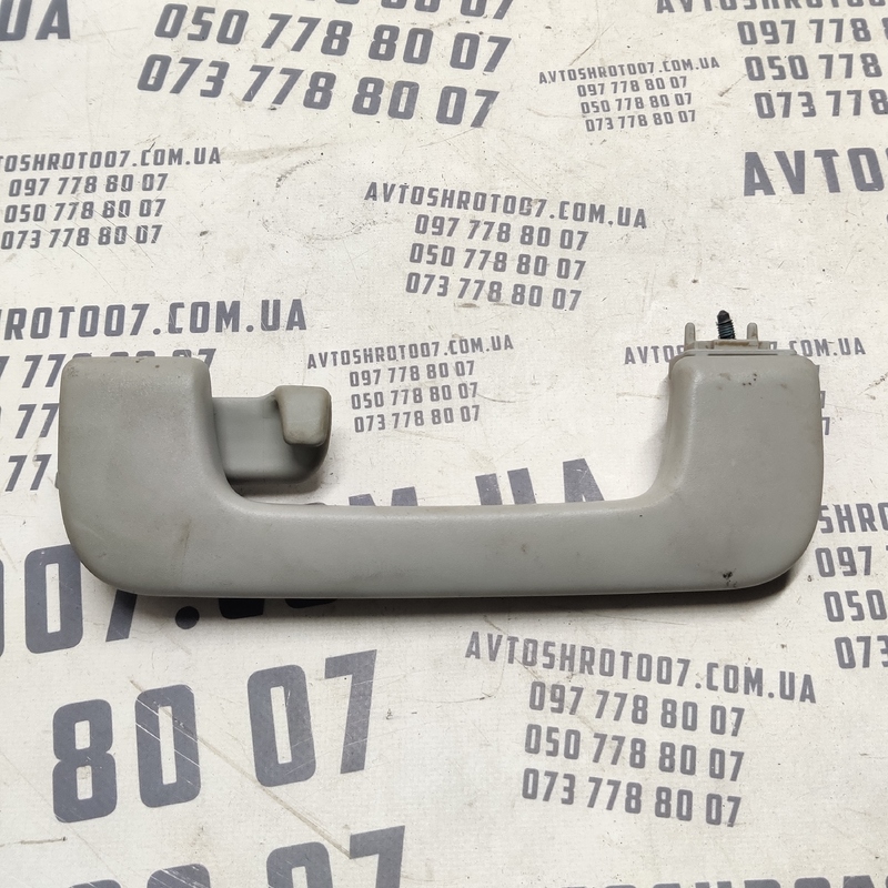 Ручка Audi A6 C6 04-11 2.0 TDI ліва зад верх OEM 8p0857607n