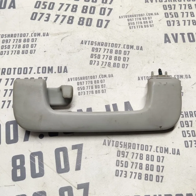 Ручка Audi A6 C6 04-11 2.0 TDI ліва зад верх OEM 8p0857607n