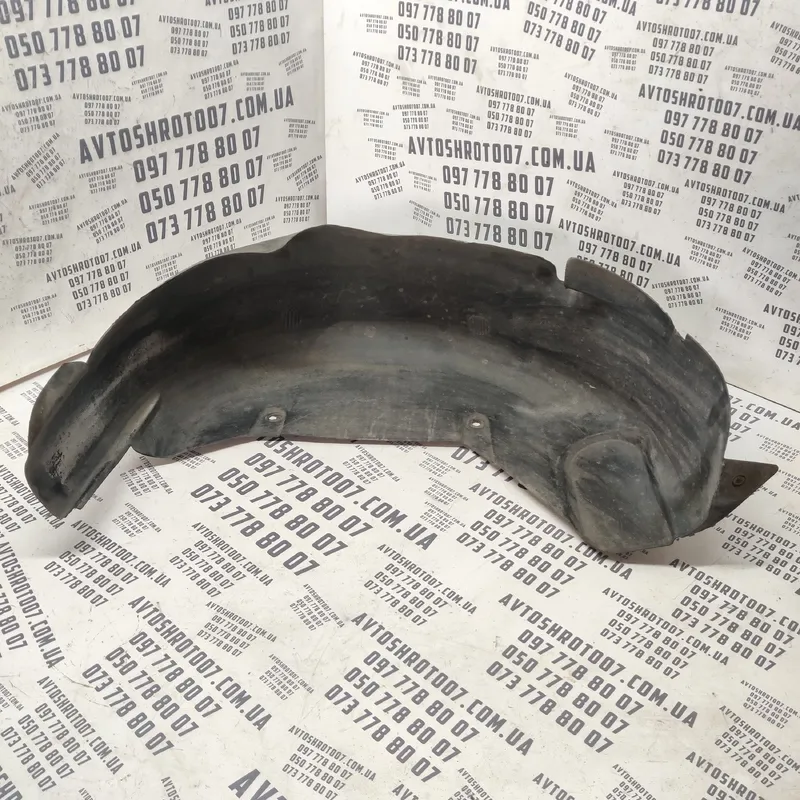 Підкрилок Peugeot Partner 1 96-08 1.4 лівий зад. 9625490880