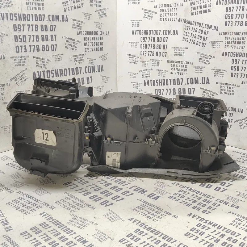 Корпус пічки Volkswagen Bora (98-05) 1.9 TDI OEM 1J1820003AQ