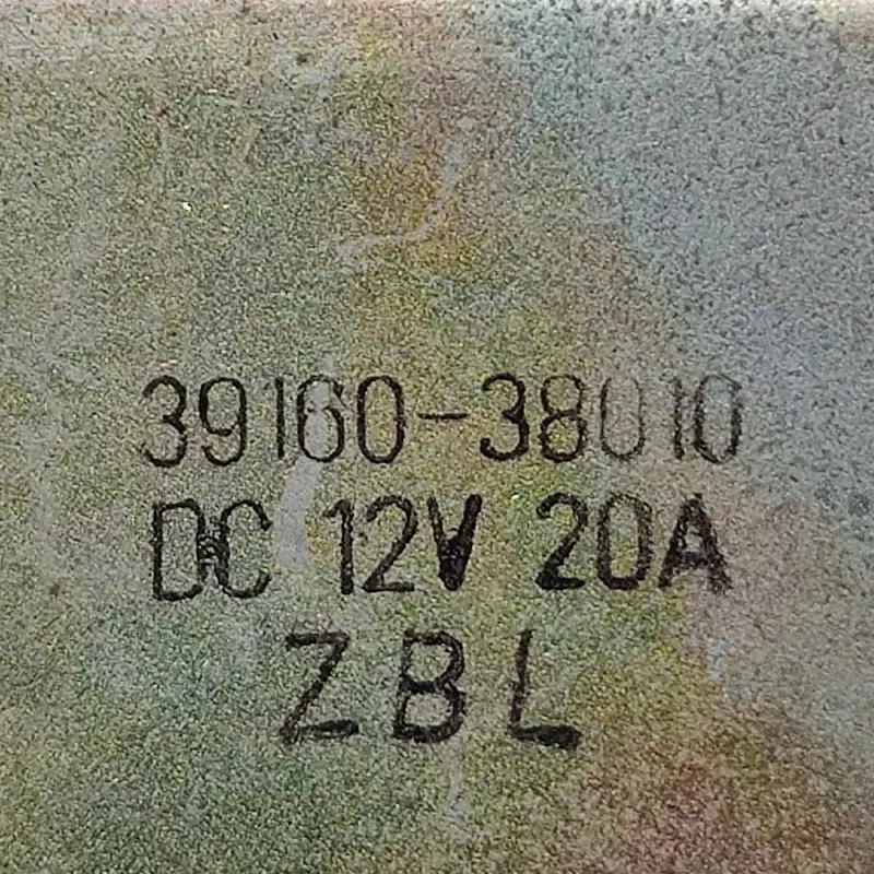 Реле бензонасоса Hyundai Sonata (98-05) 2.0 OEM 3916038010