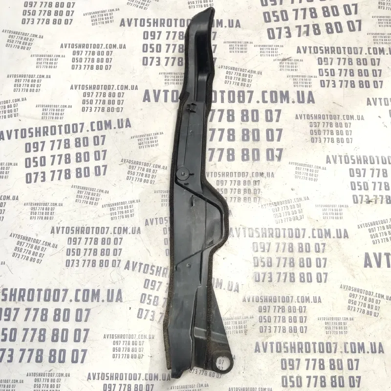 Пильник крила Toyota Corolla 07-13 1.6 ліва OEM 5382812080