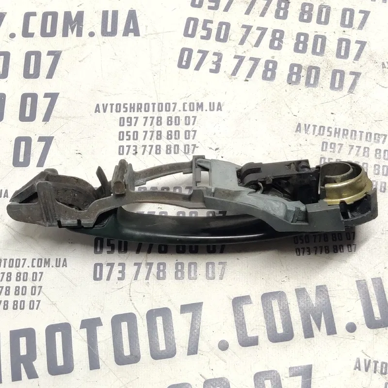 Ручка зовнішня Volkswagen Bora (98-05) 1.9 TDI задня ліва
