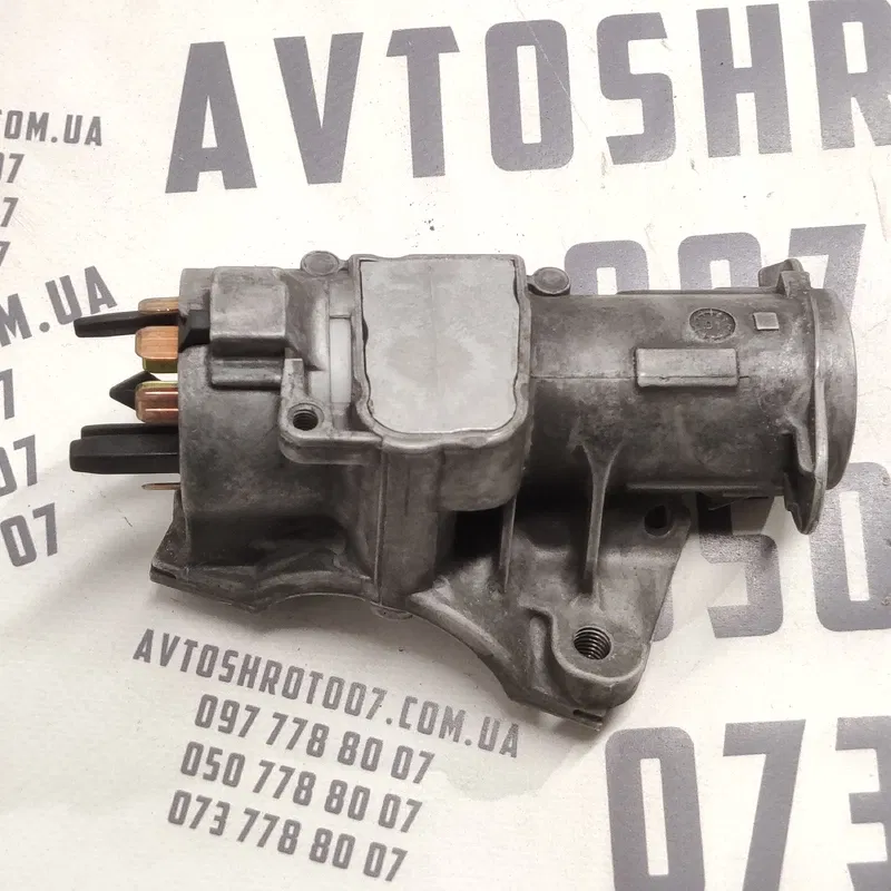 Замок запалювання Volkswagen Bora (98-05) 1.9 TDI 4B0905851C