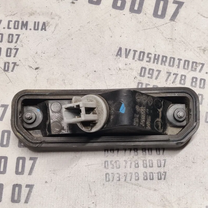 Плафон номера Hyundai Sonata IV (98-05) 2.0 зад OEM 925013d0
