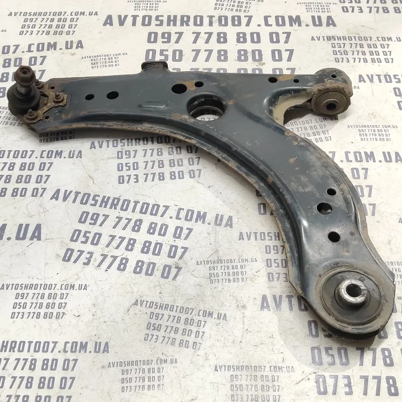 Ричаг Volkswagen Bora 98-05 1.9 TDI передній лівий OEM 157b