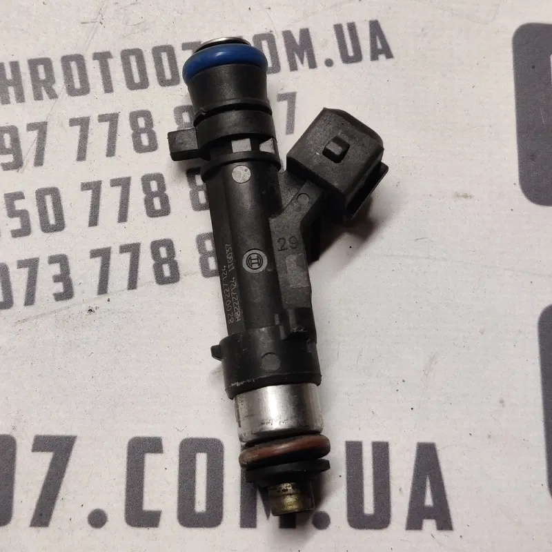 Паливна форсунка Dacia Logan 04-12 1.6 Бензин OEM 0280158034