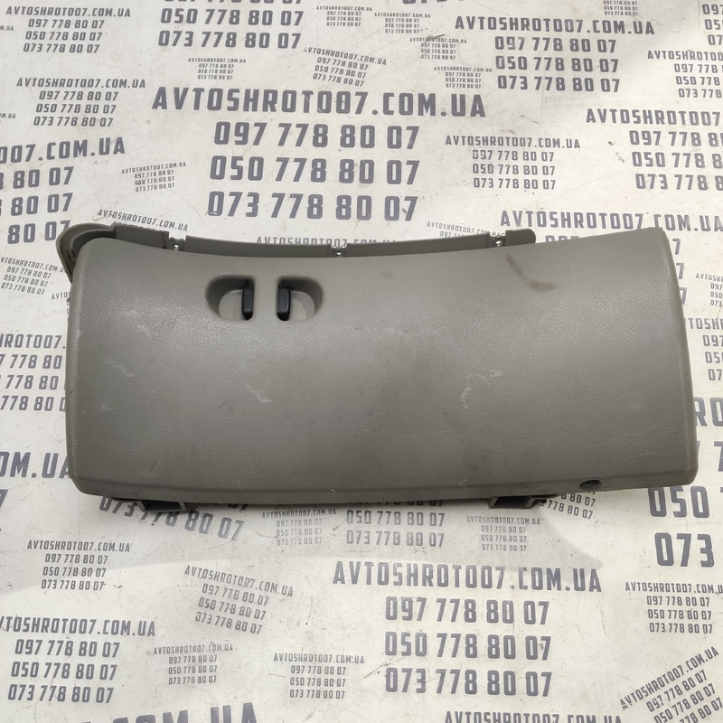 Бардачок ВАЗ Kalina 11194 (04-13) 1.4 Бензин OEM 11185303014