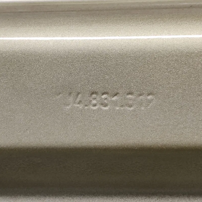 Двері VW Bora (98-05) 1.9 TDI передня права OEM 1j4831317