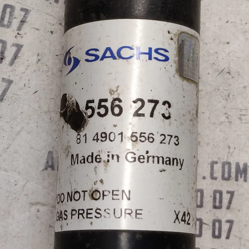 Амортизатор VW Bora (98-05) 1.9 TDI задній OEM 556273
