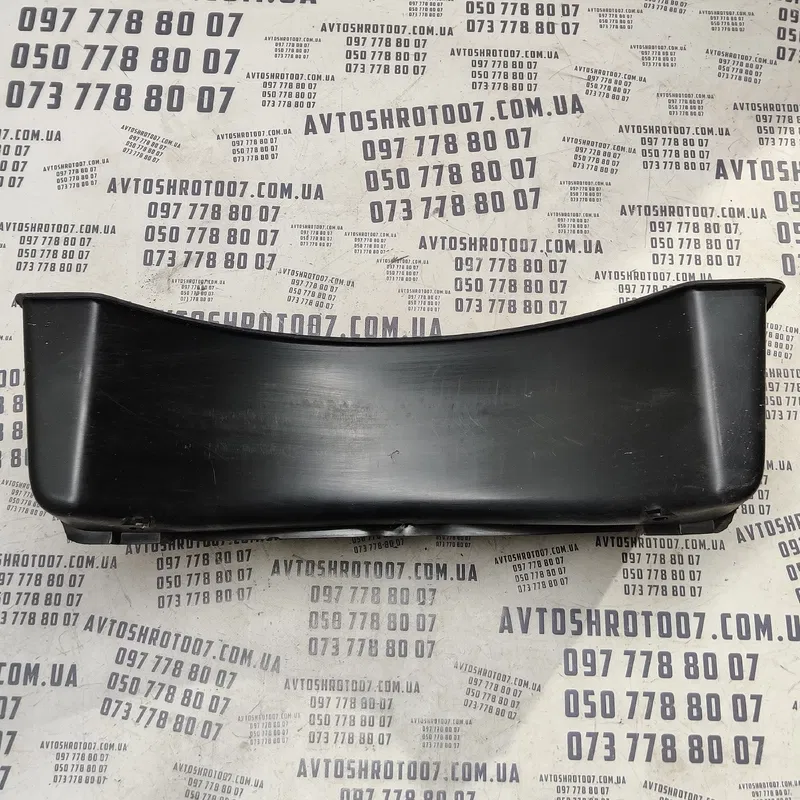 Накладка салону VW Bora (98-05) 1.9 TDI задня OEM 1j9863513