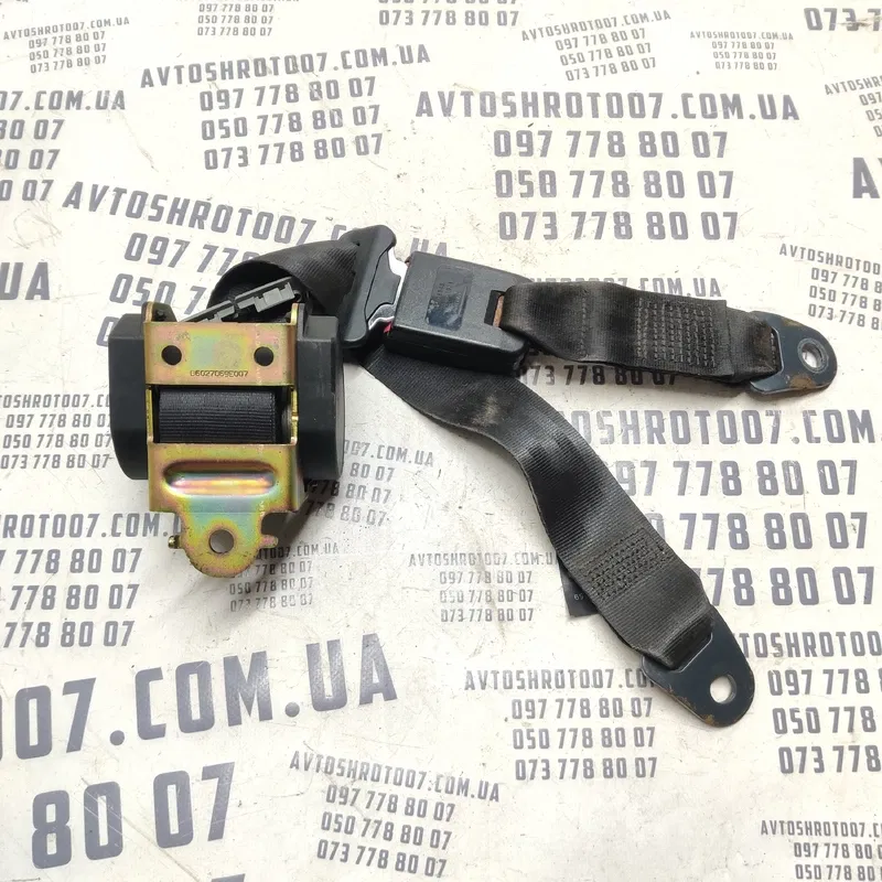 Ремінь безпеки Dacia Logan (04-12) 1.6Б зад. пр. OEM 0403081