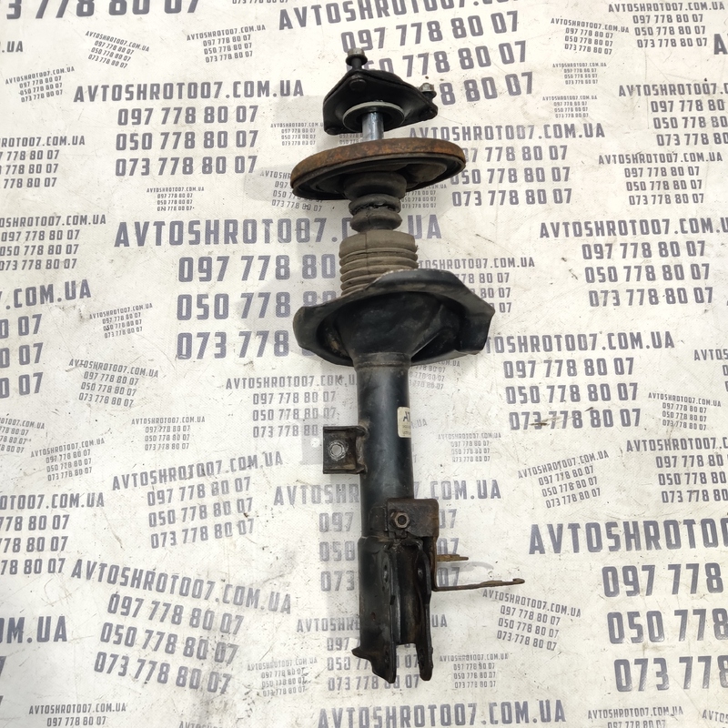 Амортизатор Mitsubishi Outlander XL 06-12 2.0 Diesel пер.пр.