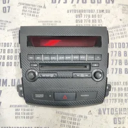 Панель магнітоли Mitsubishi Outlander XL 06-12 8002a538xa фото 1