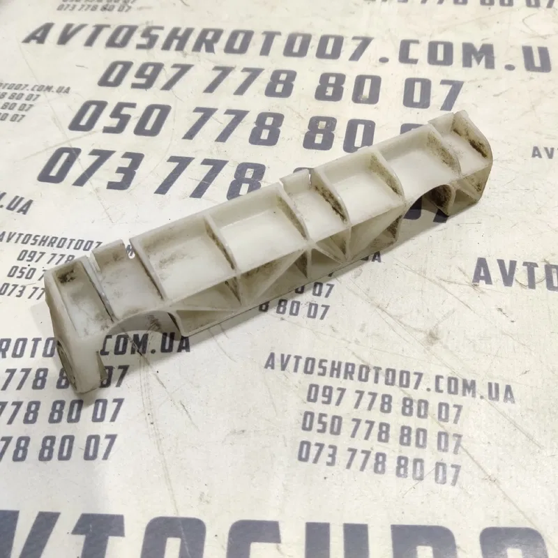 Кронштейн бампера Mitsubishi Outlander XL 06-12 2.0D зад.пр.