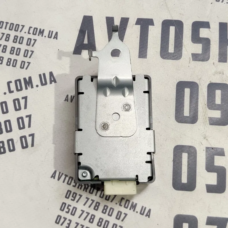Блок сигналізації Toyota Corolla 06-13 1.6 OEM 8974012051