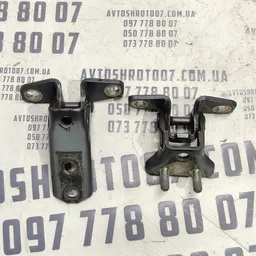 Дверна завіса Mitsubishi Outlander XL 06-12 2.0D задня права