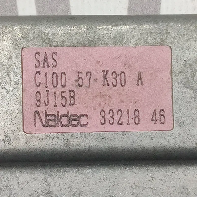 Блок подушок Mazda Premacy (99-05) 1.8 Бензин OEM C10057K30A