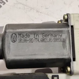 Мотор склопід. Peugeot 807 02-14 2.2HDI пр. OEM 1488737080 фото 4