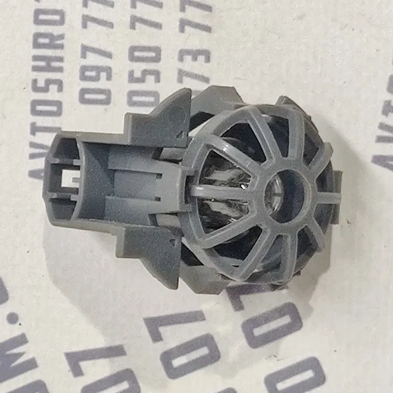 Ліхтар багажника Toyota Corolla 06-13 1.6 зад OEM 17475388