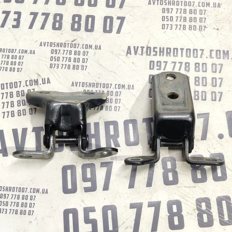 Завіса Toyota Corolla (06-13) 1.6 задня права OEM a046694