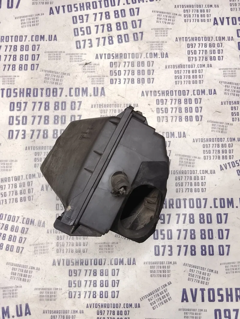 Корпус фільтра Skoda Octavia Tour (96-10) 1.9 TDI 1j0129607g