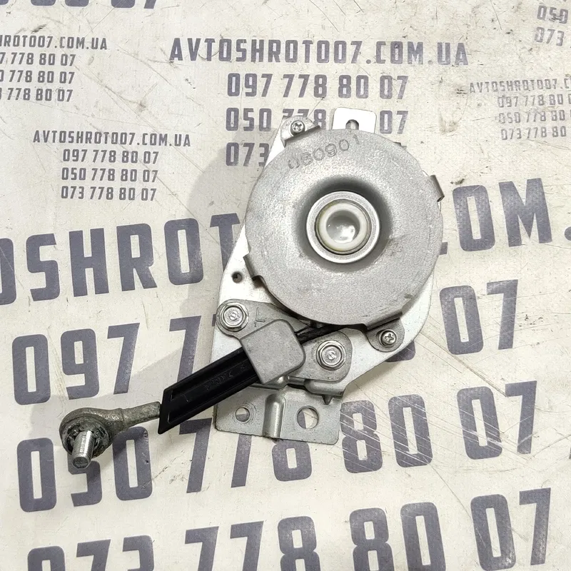 Трос багажника Mitsubishi Outlander XL 06-12 2.0 лів. 080901