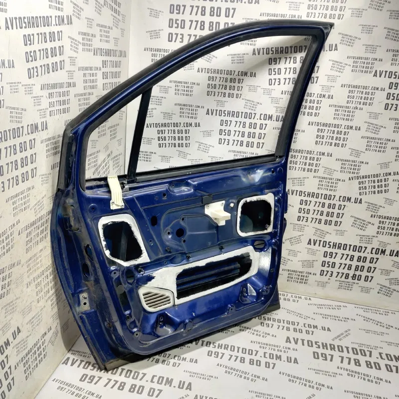 Двері Peugeot 807 (02-14) 2.2 HDI передня права OEM 9004X4