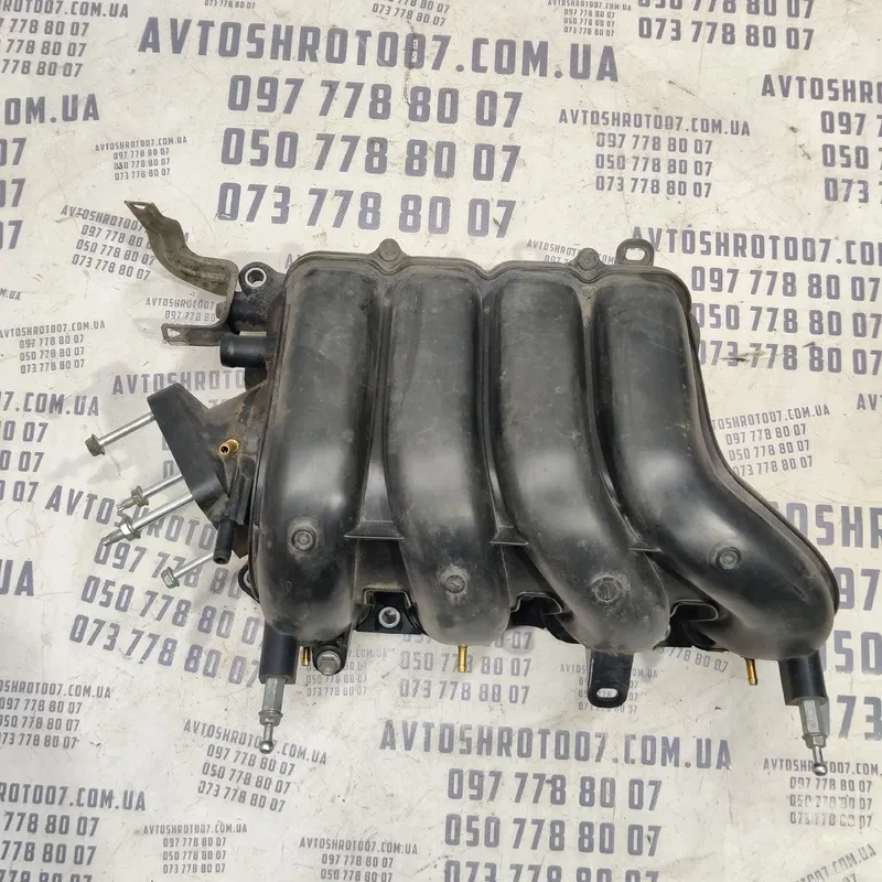 Впускний колектор Toyota Corolla 06-13 1.6 Бензин 1712037022