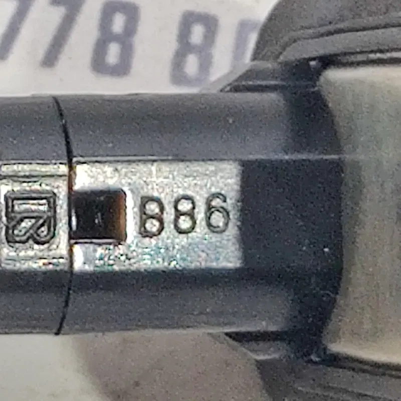 Кінцевик дверей Toyota Corolla (06-13) 1.6 Бензин OEM 886