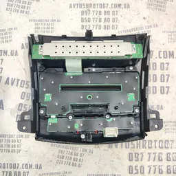 Панель магнітоли Mitsubishi Outlander XL 06-12 8002a538xa фото 2