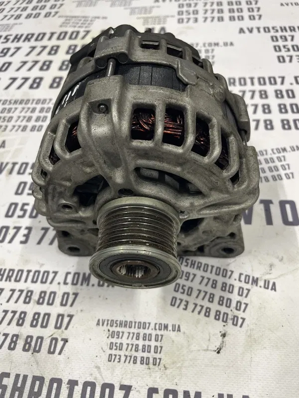 Генератор Renault Trafic 3 (14-) 2.0 dCi OEM 231004be0a