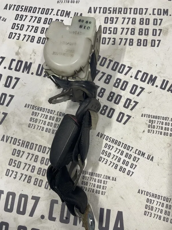 Ремінь безпеки Citroen C1 (05-14) 1.0 бенз зад. лів. H073811