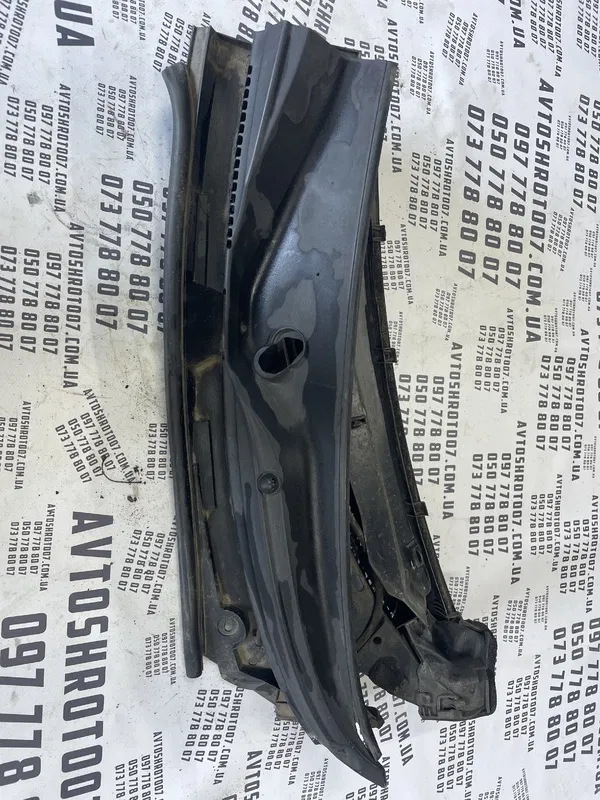 Жабо Citroen C1 (05-14) 1.0 бенз OEM 107279