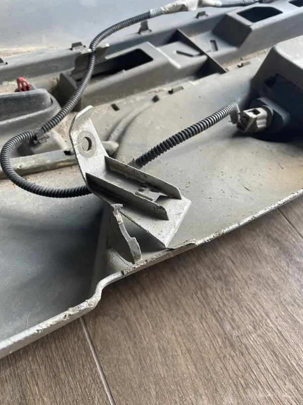 Бампер Citroen C1 (05-14) 1.0 бенз задній OEM 521590H050