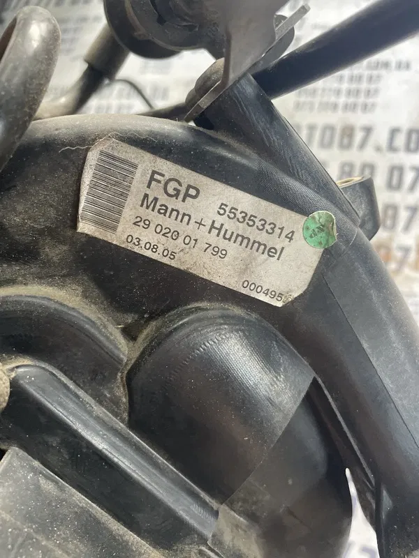 Впускний колектор Opel Vectra C (02-08) 1.8 OEM 2900313849