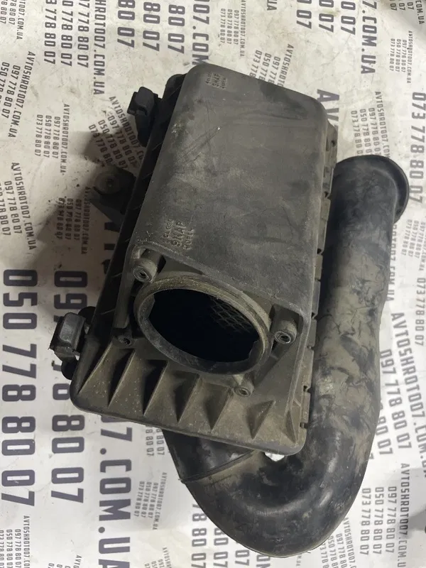 Корпус фільтра Jaguar X-Type 01-09 2.5 OEM xw4u9a675ab