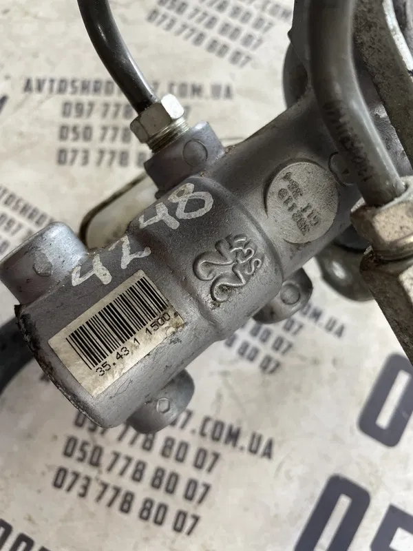 Головний гальм. циліндр Lexus RX 350 (08-15) OEM 354311500