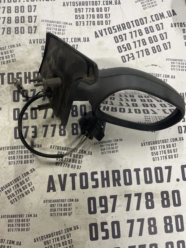 Дзеркало праве переднє Renault Scenic 1 (96-03) OEM 10461