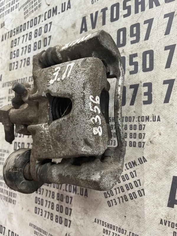 Супорт Jaguar X-Type 01-09 2.1 V6 зад. прав. OEM 0204y01172