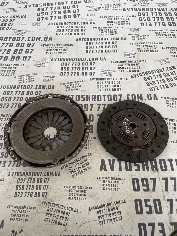 Комплект зчеплення Skoda Rapid 12-20 1.6 бенз OEM 036141032H