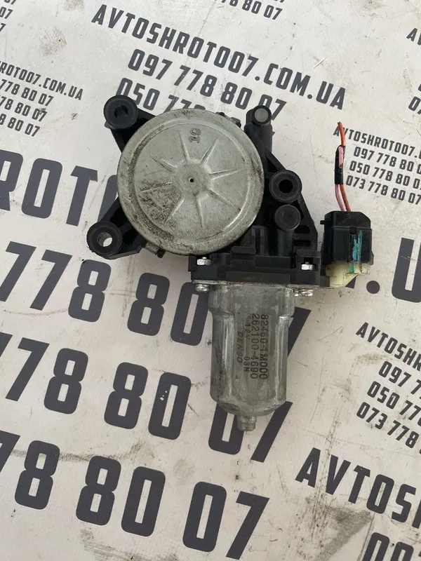 Мотор склопідіймача Kia Cerato 2 08-13 1.6 пр OEM 824601m000