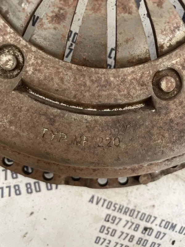Комплект зчеплення Skoda Rapid 12-20 1.6 бенз OEM 036141032H