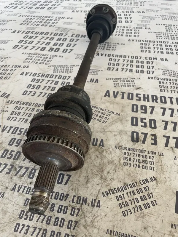 Привід Mercedes-Benz W220 (98-05) 3.2D задній OEM 008824050