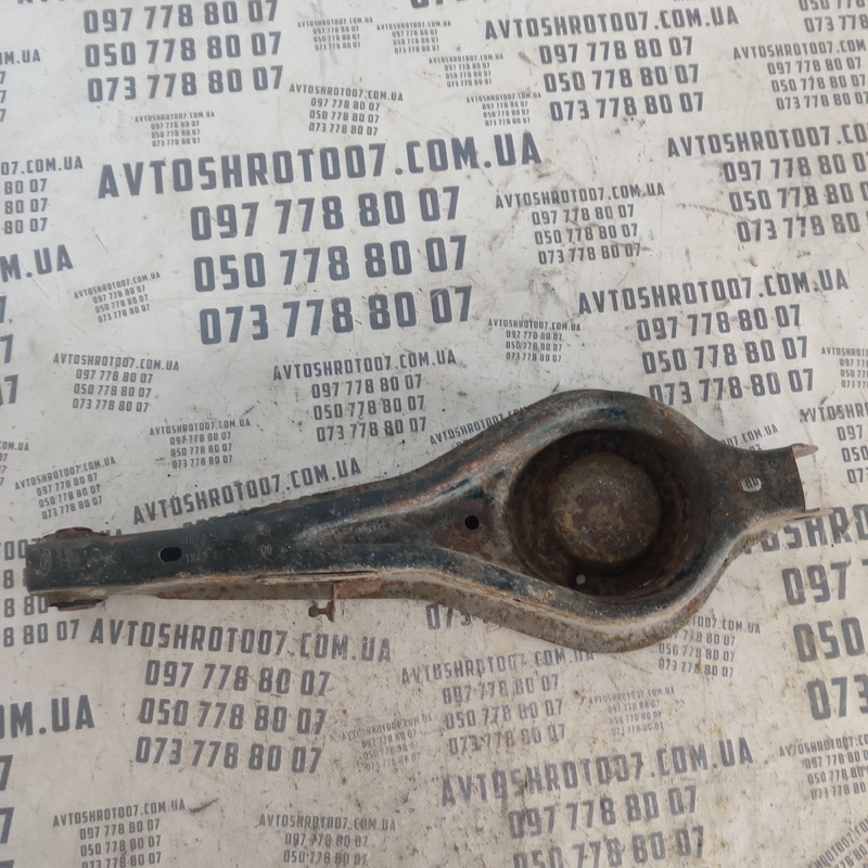 Ричаг Jaguar X-Type 01-09 2.1 V6 зад. прав. OEM 1x435k652ab